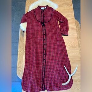 Ashley Taylor Vintage Nightgown
